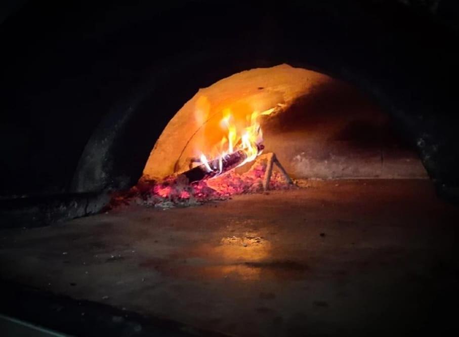 Ristorante Pizzeria Al Posta, Con Alogio Hotell Malvaglia Eksteriør bilde