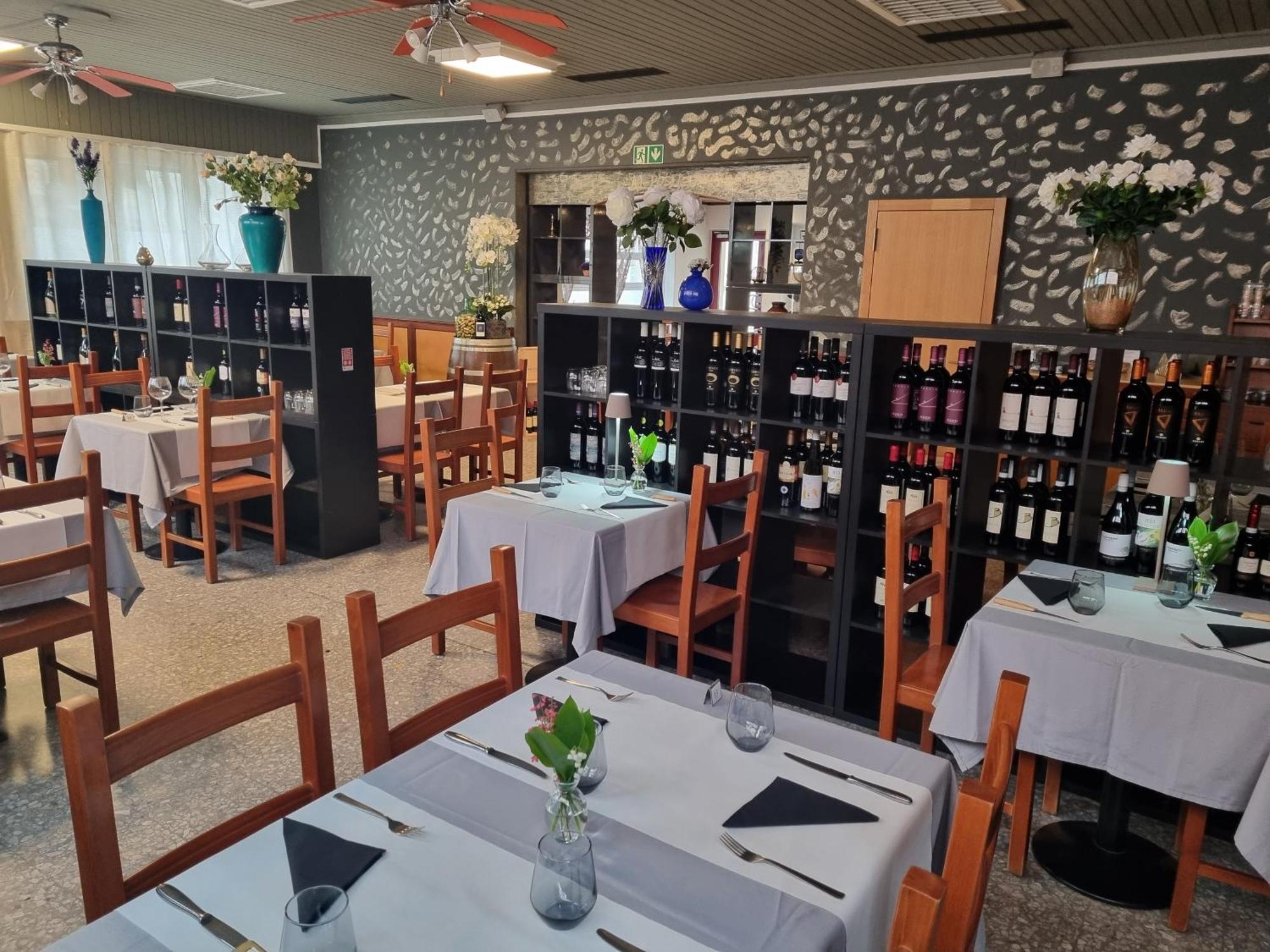 Ristorante Pizzeria Al Posta, Con Alogio Hotell Malvaglia Eksteriør bilde